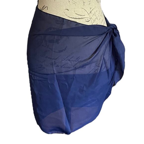 Blue Semi Sheer Women's Short Sarong Beach Swim Pool Cover Up One Size - Picture 1 of 3